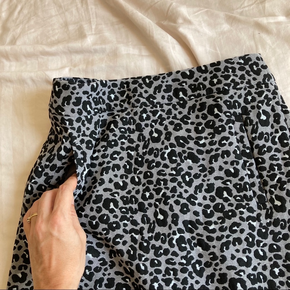 LOFT Leopard Print Straight Skirt, NWT! - Picture 5 of 8
